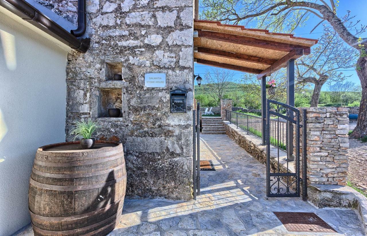 Dalmatia Stone House - Heated Pool Guest House Biorine Екстериор снимка